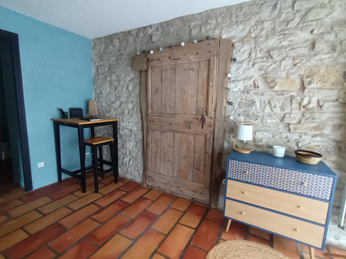Deux Pieces De Caractere Au Coeur Des Gorges Appartement Engins Buitenkant foto